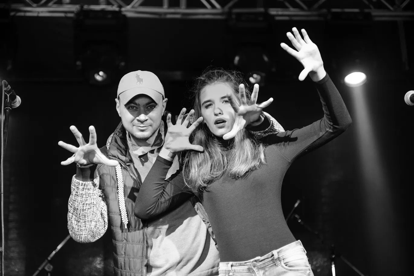 Сайт Biksico — переваги та тарифи 1